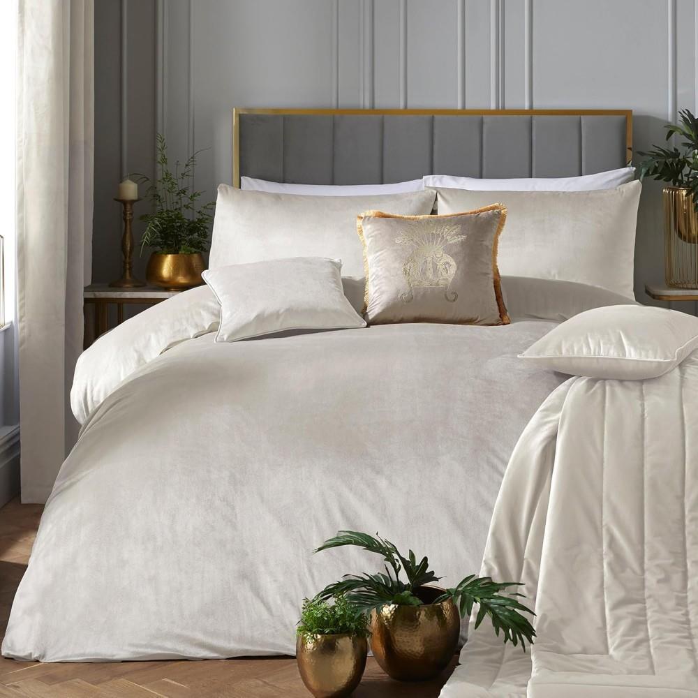 Laurence Llewelyn Bowen Montrose Velvet Duvet Cover Set