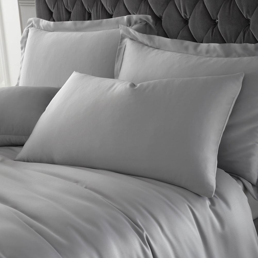 Catherine Lansfield Silky Soft Satin Standard Pillow Cases