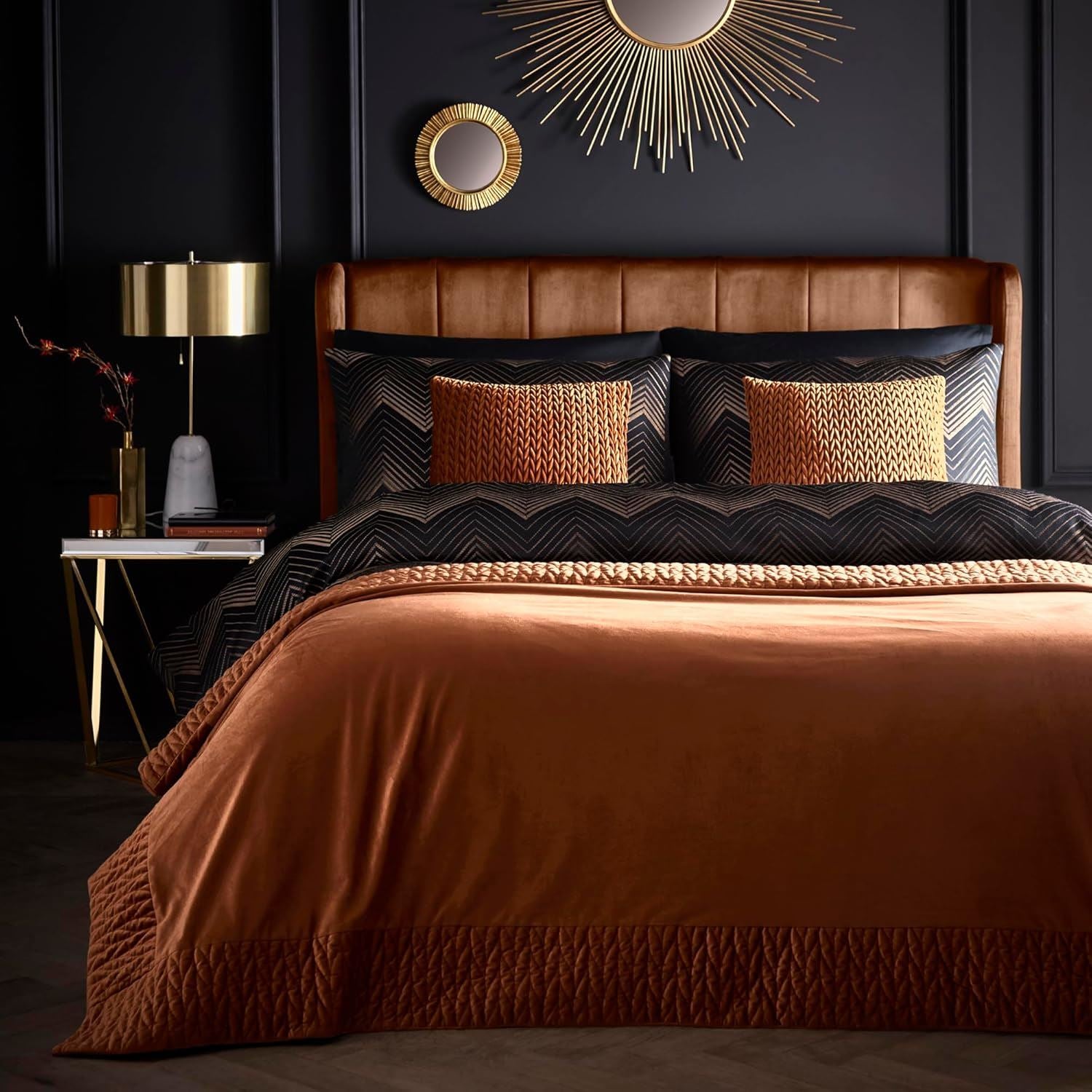 Laurence Llewelyn Bowen Siena Velvet Quilted border Bedspread