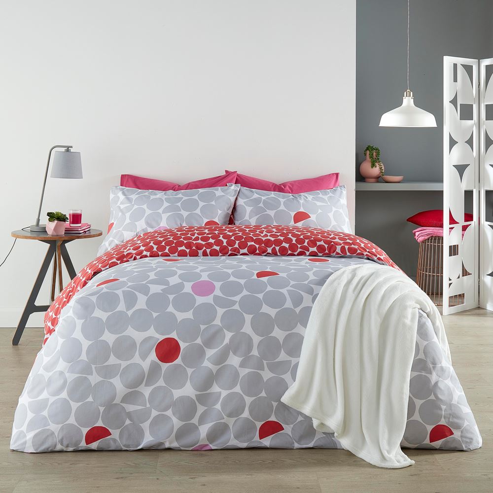 Fusion Ingo Geometric Print Easy Care Reversible Duvet Cover Set