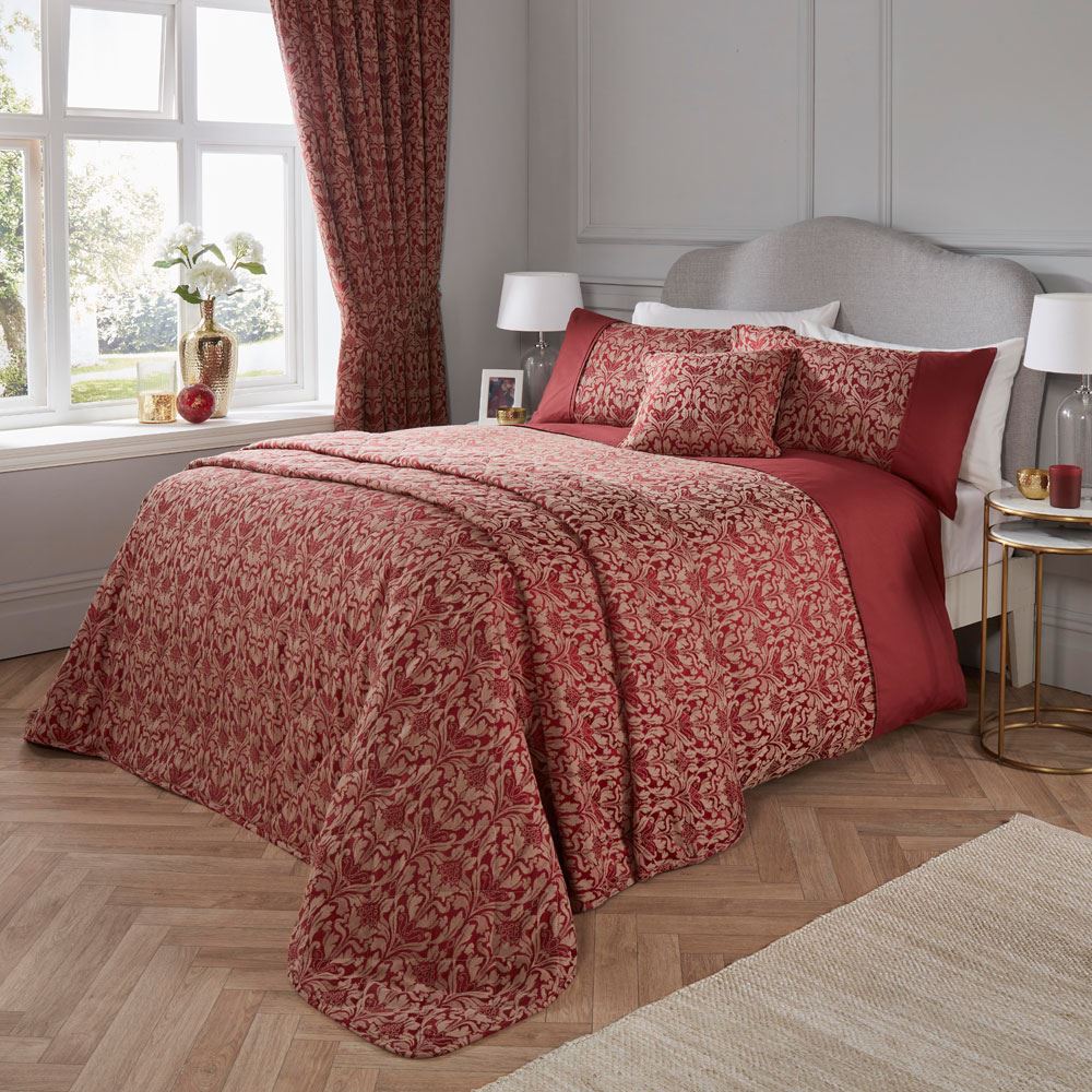 Dreams & Drapes Woven Hawthorne Damask Woven Jacquard Duvet Cover Set