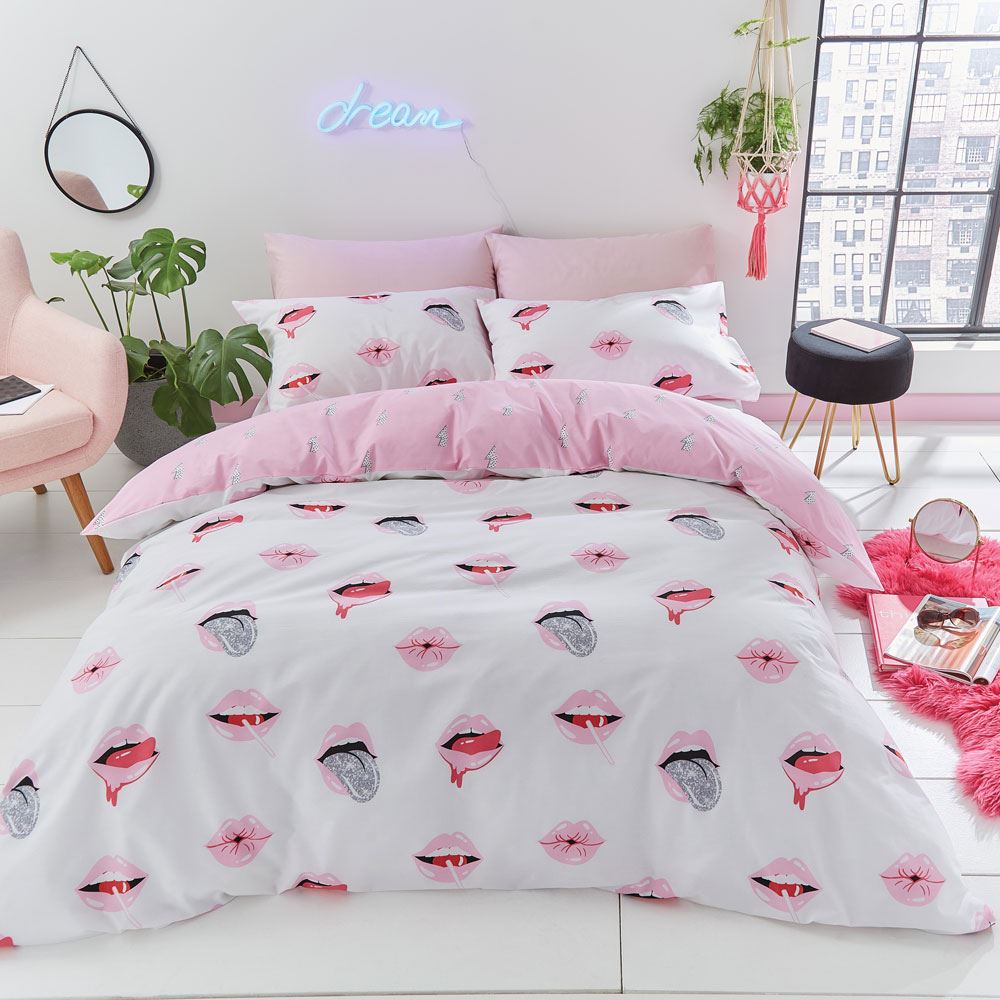 Sassy B Lip Service Print Reversible Duvet Cover Set