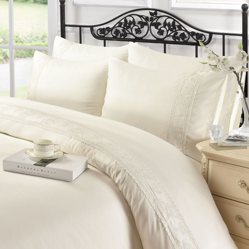 Night Zone Charlotte Lace Duvet Cover Set