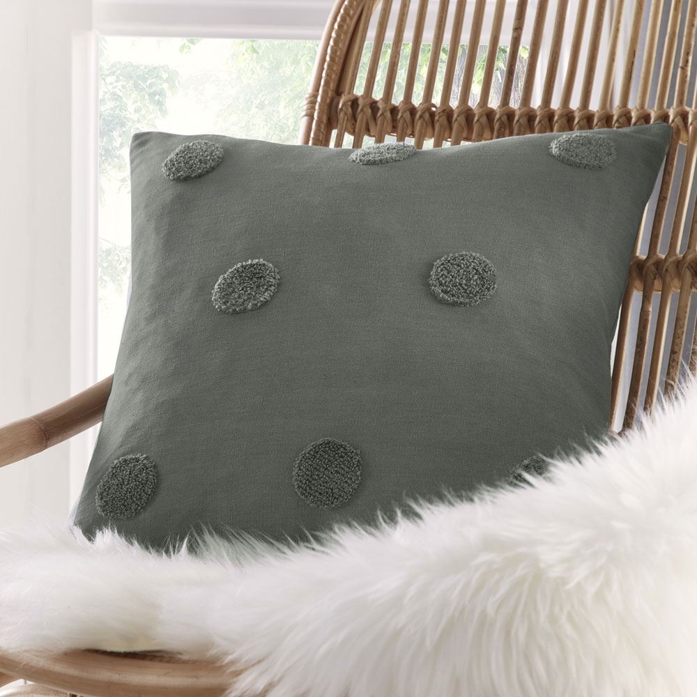Appletree Boutique Zara Tufted Spots 100% Cotton Piped Edge Filled Cushion