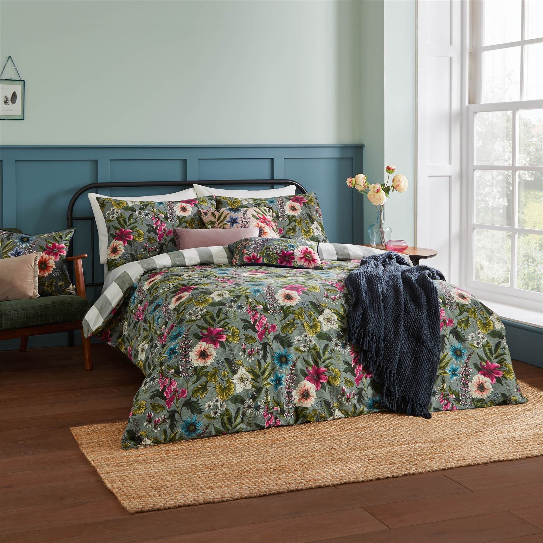 Wylder Hidcote Manor Botanical Floral Cotton Rich Reversible Duvet Cover Set