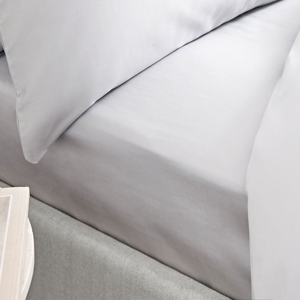 Bianca 100% Cotton Sateen 400 Thread Count Fitted Sheet