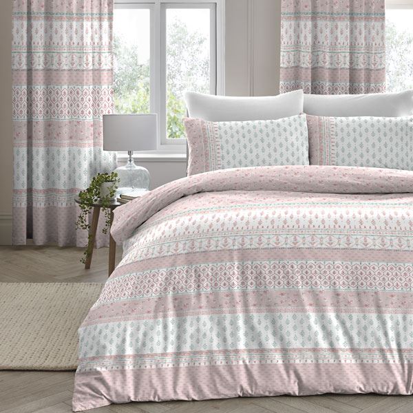 Dreams & Drapes Elodi Ditsy Floral Reversible Duvet Cover Set