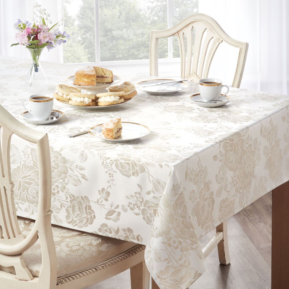 Emma Barclay Grace Floral Jacquard Table Cloth