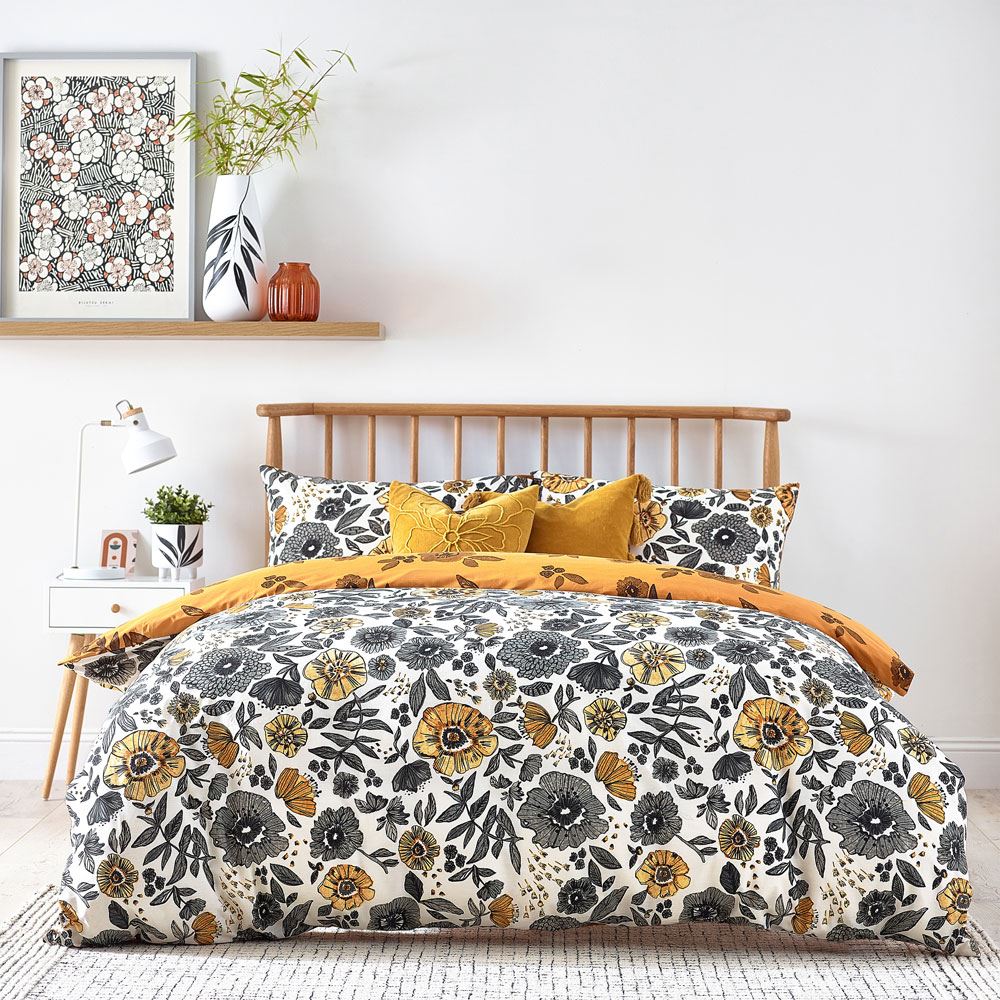 Furn Scandi Poppy Botanical Print Reversible Duvet Cover Set