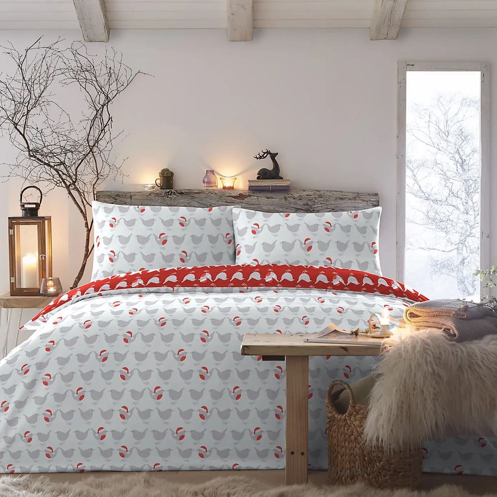 Fusion Christmas Geo Robin Easy Care Reversible Duvet Cover Set