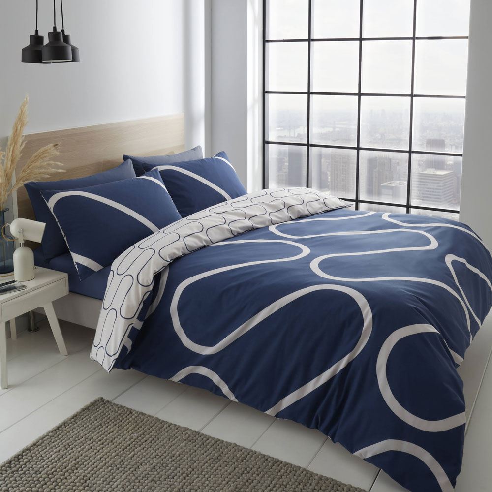 Catherine Lansfield Linear Curve Geometric Print Easy Care Reversible Duvet Cover Set