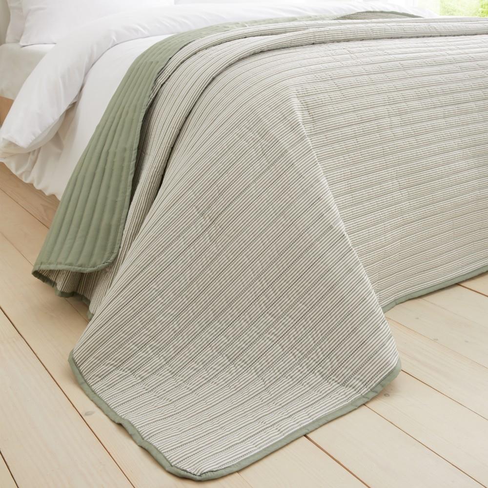 Catherine Lansfield Stripe Quilted Reversible 220x230cm Bedspread Green