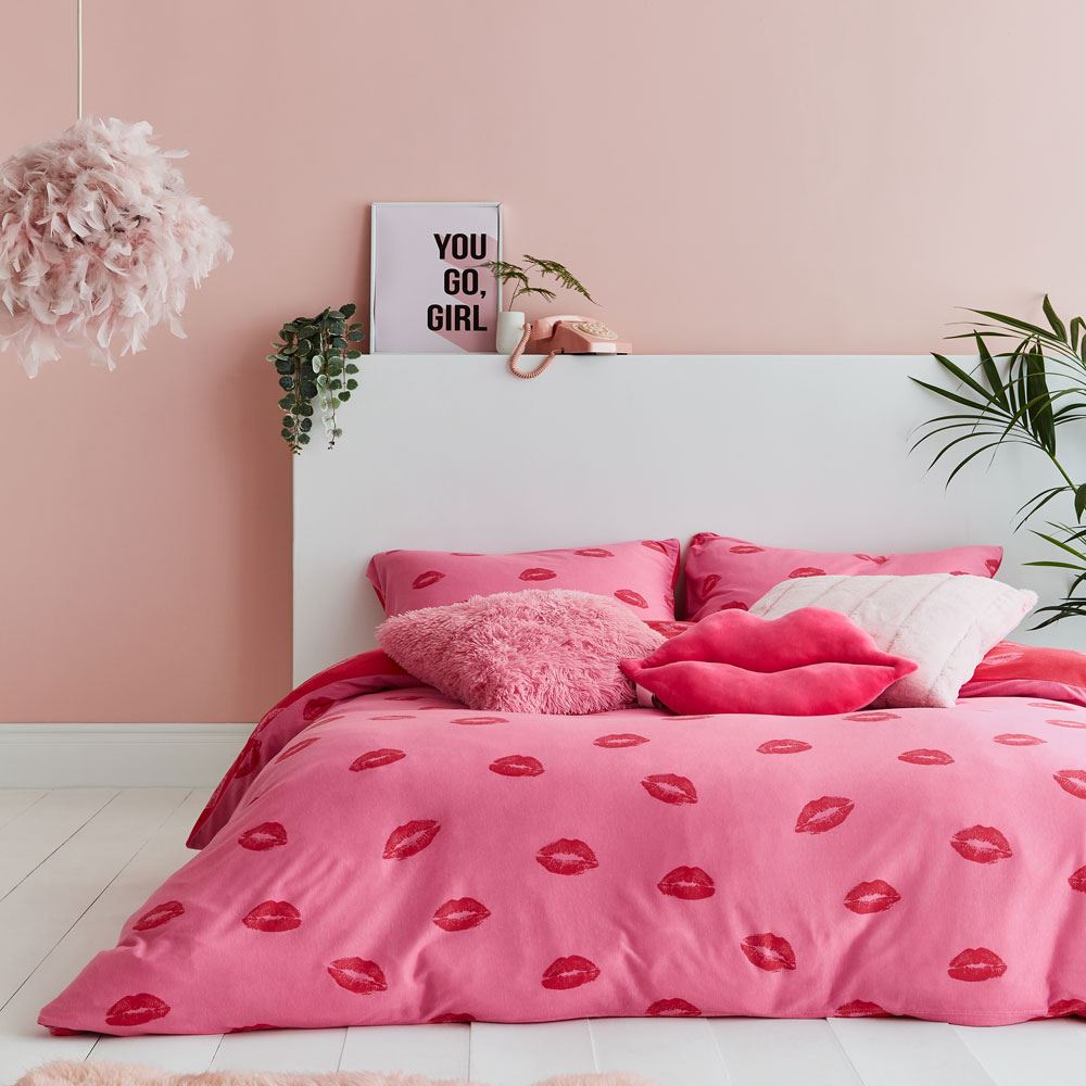 Sassy B Pouting Lips Print Reversible Jersey Duvet Cover Set