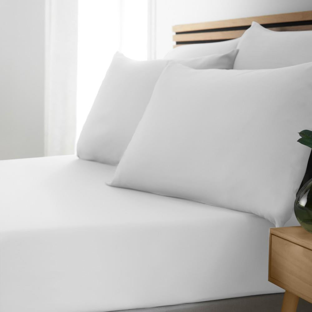 Catherine Lansfield So Soft Easy Iron Microfibre Fitted Sheet