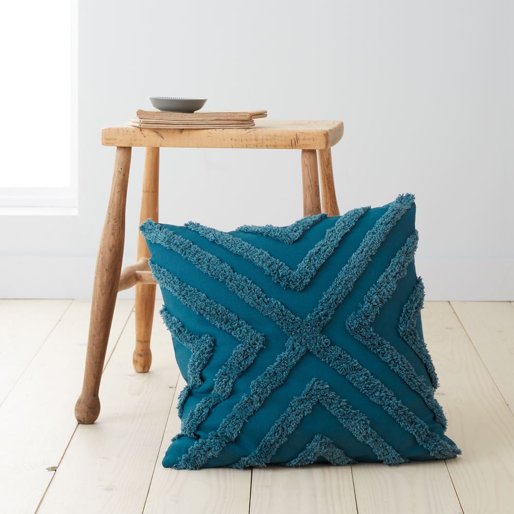 Pineapple Elephant Diamond Tufted 100% Cotton Filled Cushion