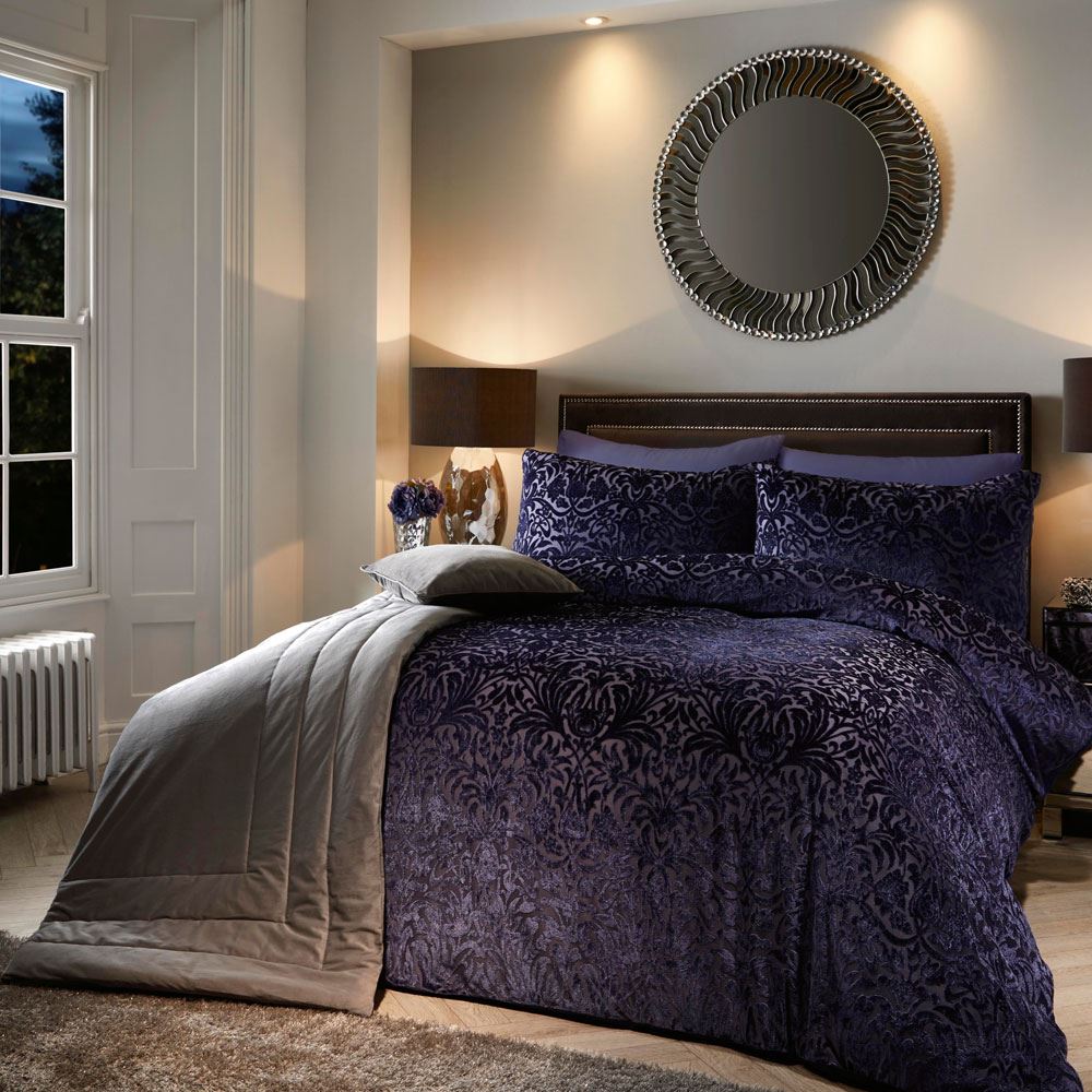 Soiree Mirella Velvet Damask Weave Duvet Cover Set