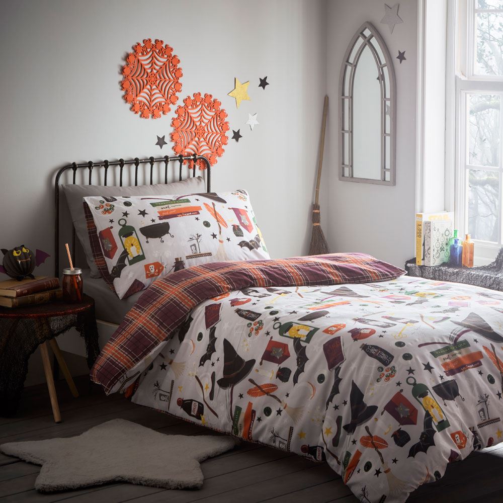 Portfolio Kids Club Spellbound Print Reversible Duvet Cover Set, Multi, King