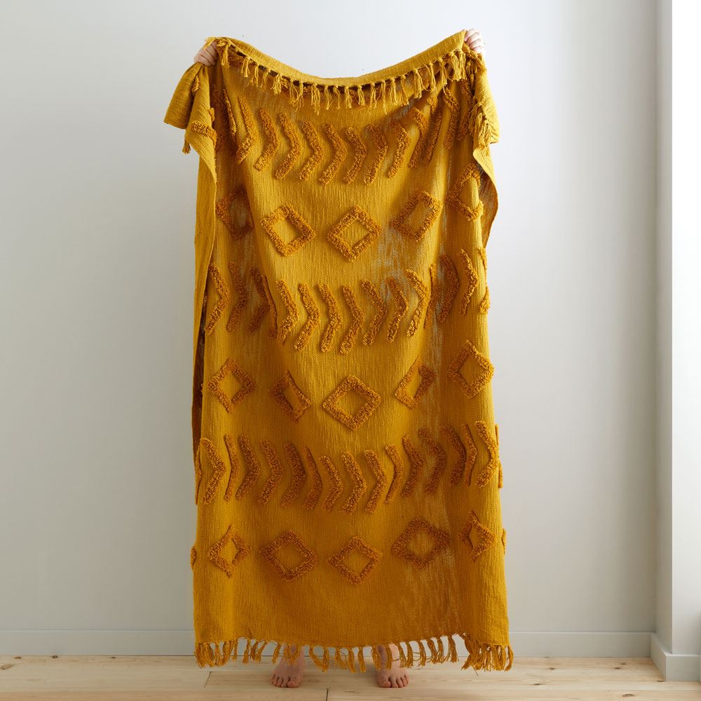 Pineapple Elephant Kabeli Tufted 100% Cotton Throw