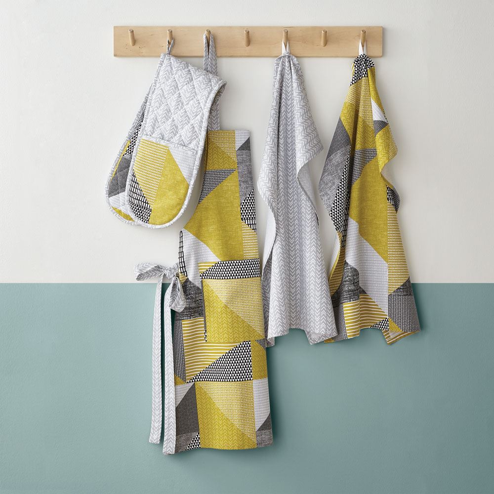 Catherine Lansfield Larsson Geo 100% Cotton Apron