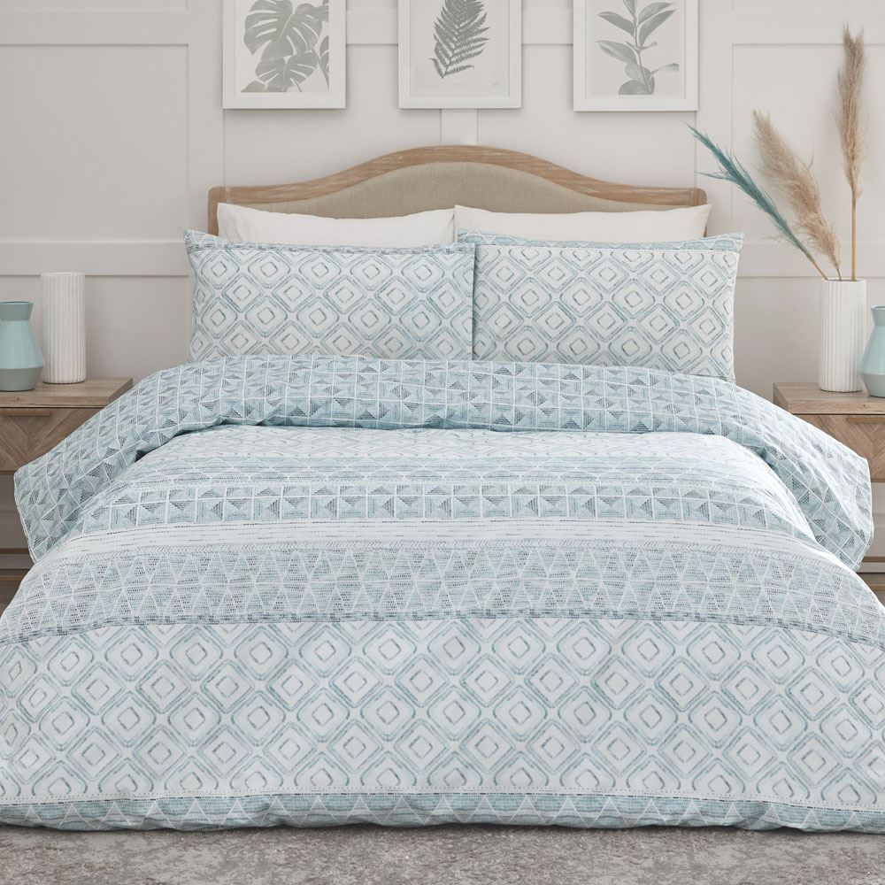 Dreams & Drapes Aden Geometric Print Easy Care Duvet Cover Set