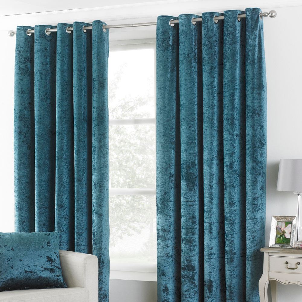 Paoletti Verona Crushed Velvet Lined Eyelet Curtains