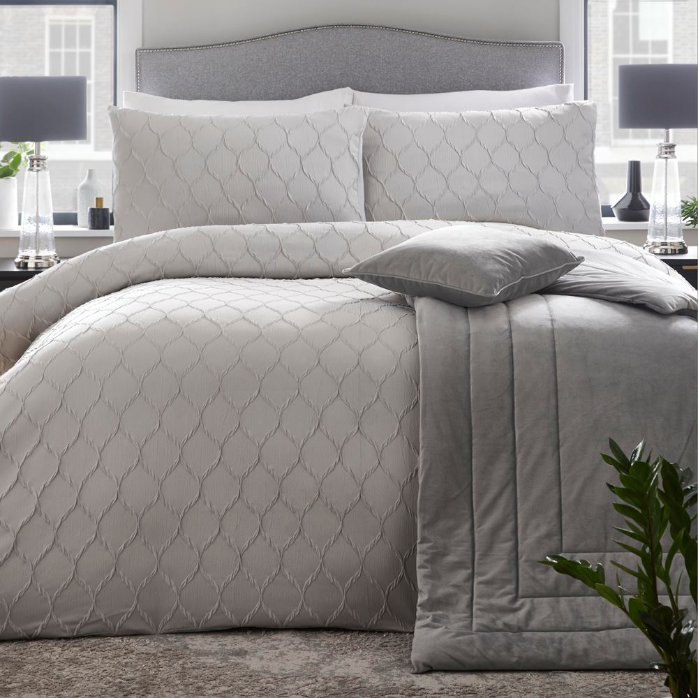 Appletree Boutique Jeneva Geometric Jacquard Duvet Cover Set