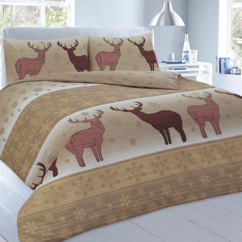 Night Zone Christmas Fawn Reversible Duvet Cover Set