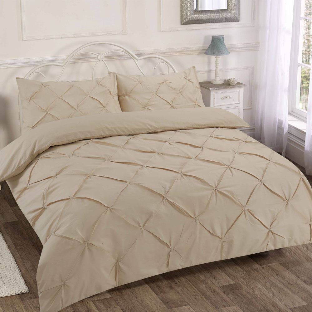 Night Zone Alexander Diamond Pintuck Duvet Cover Set