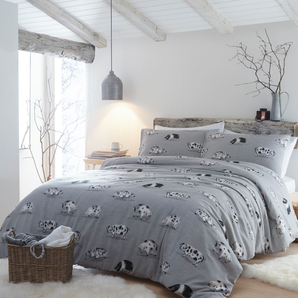 Fusion Cosy Pig 100% Brushed Cotton Reversible Duvet Cover Set