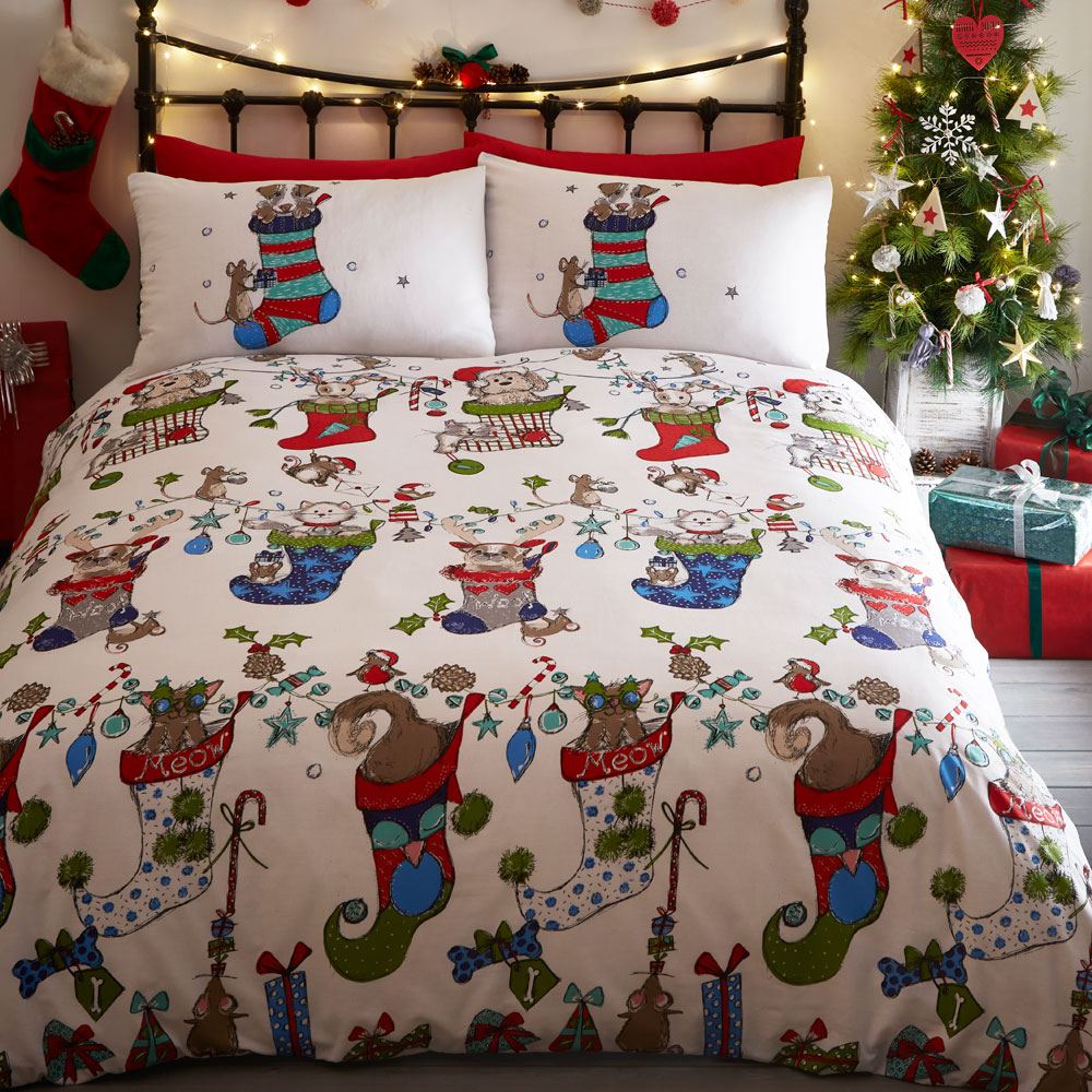 Portfolio Home Christmas Pets Print Reversible Duvet Cover Set