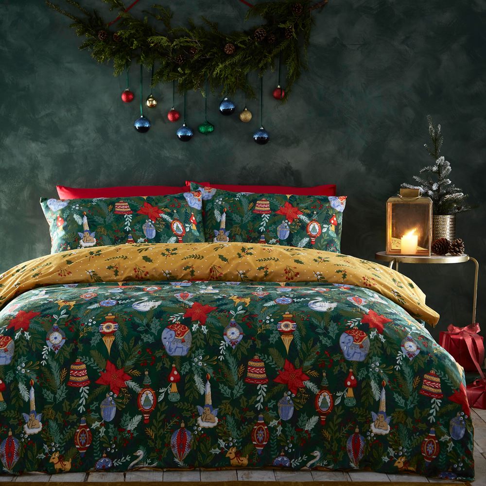 Furn Christmas Deck The Halls Print Reversible Duvet Cover Set