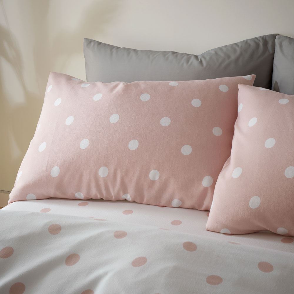 Catherine Lansfield Brushed Spot Standard Pillow Cases