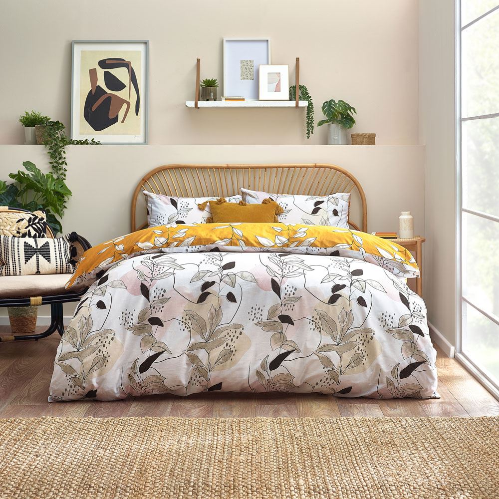 Furn Caliko Vine Leaf Print Reversible Duvet Cover Set