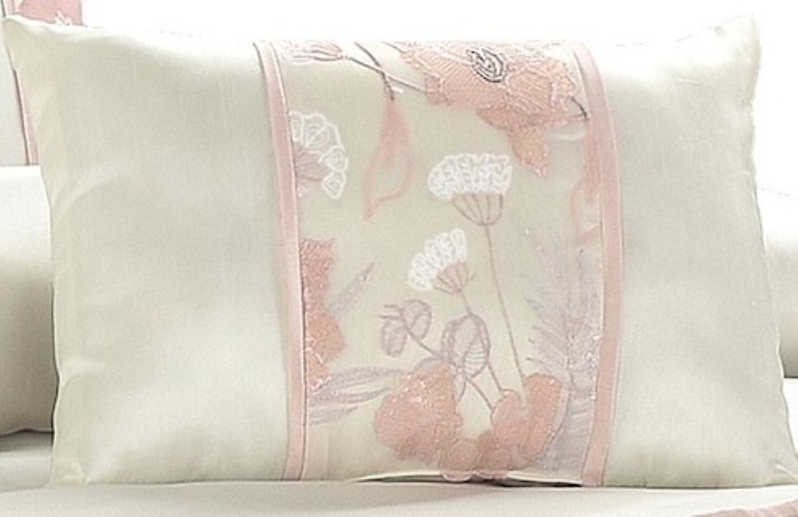 Night Zone Savanna Floral Embroidery Duvet Cover Set