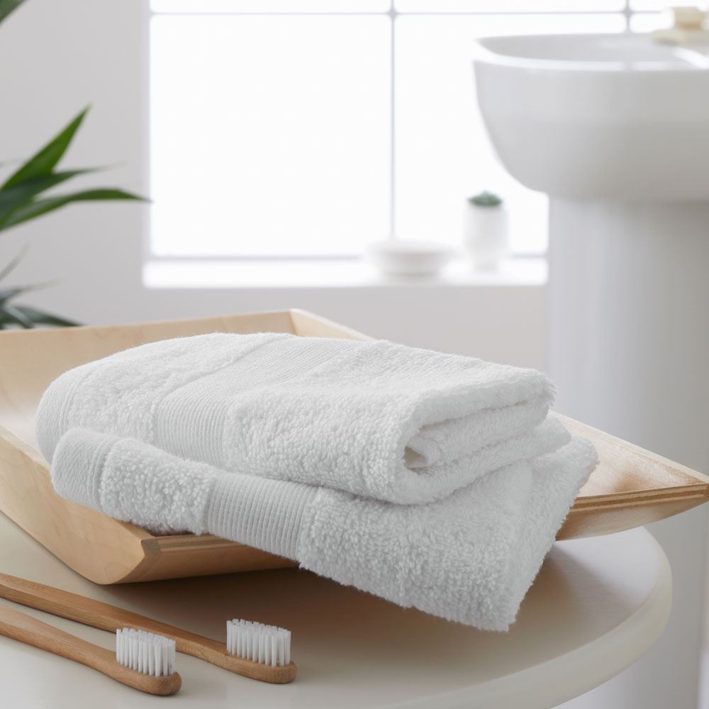 Catherine Lansfield Anti-Bacterial 100% Cotton Face Cloth