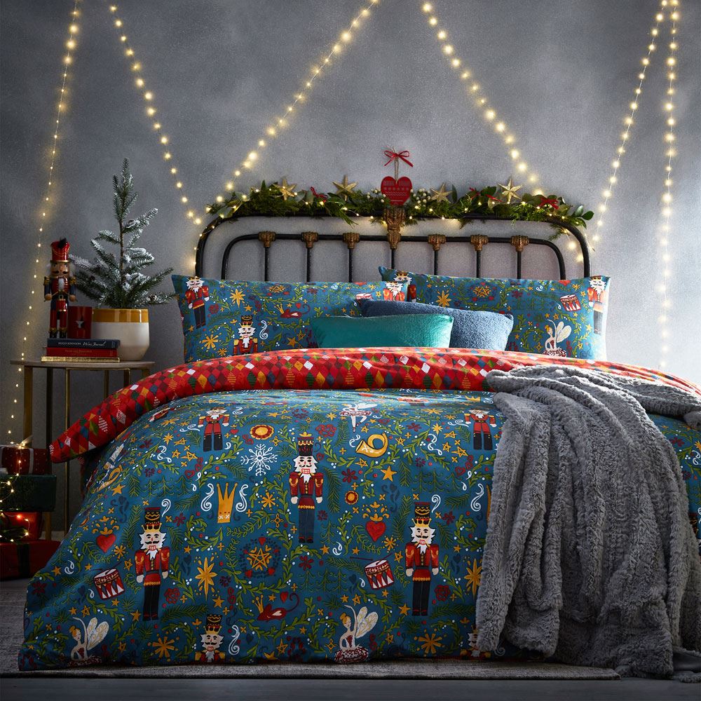 Furn Nutcracker Seasonal Reversible Duvet Cover Set