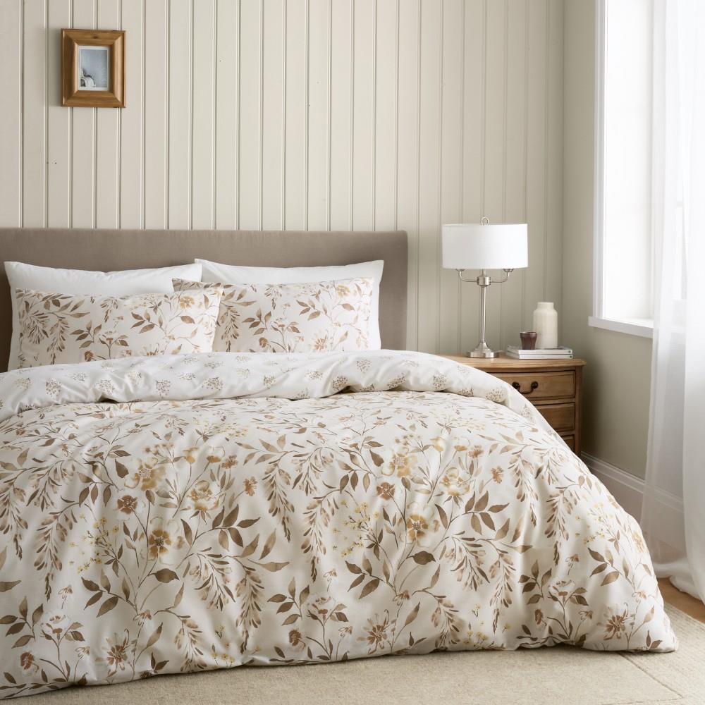Catherine Lansfield Isadora Floral Reversible King Duvet Cover Set with Pillowcases Natural