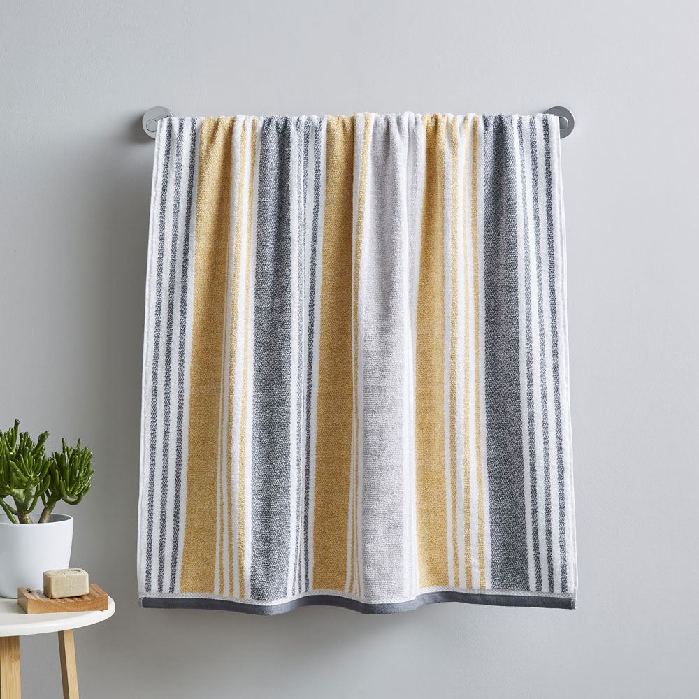 Catherine Lansfield Kelso Stripe Soft & Absorbent 100% Cotton 450gsm Bath Towel