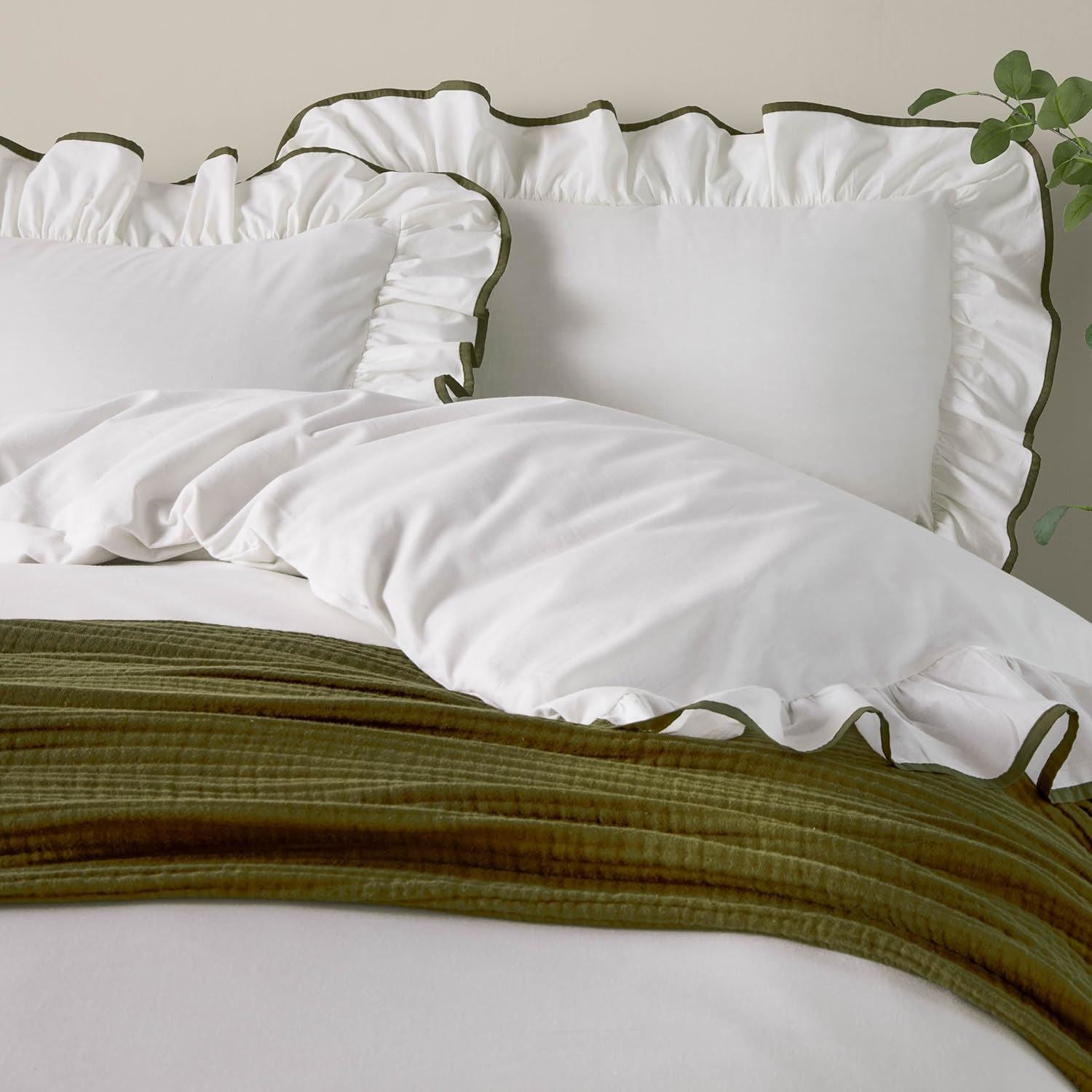 Wylder Blousey 100% Cotton Sateen Ruffle Trim Oxford Pillowcase