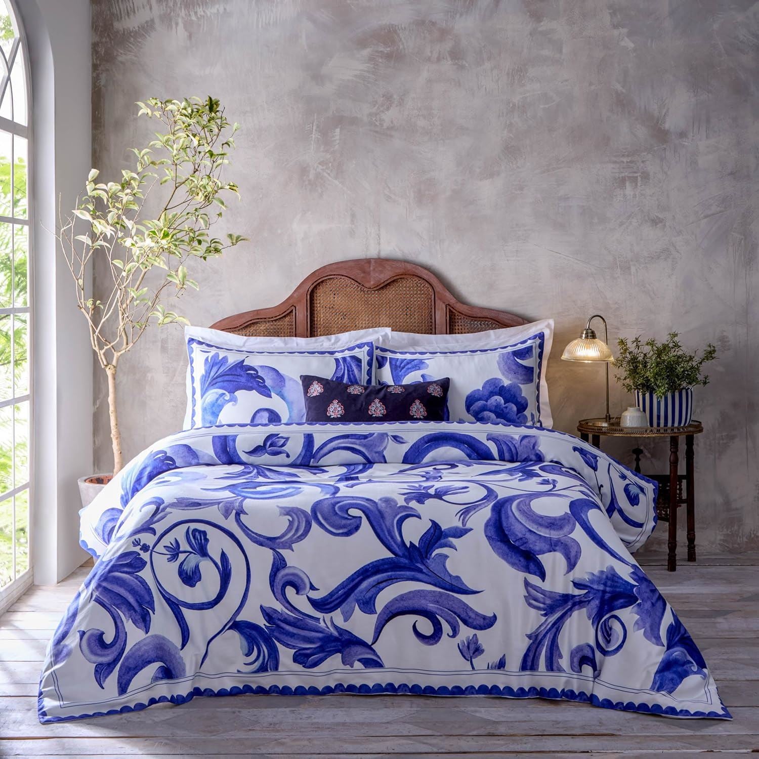 Paoletti Azzurro Printed 100% Cotton 200 Thread Count Reversible Duvet Cover Set