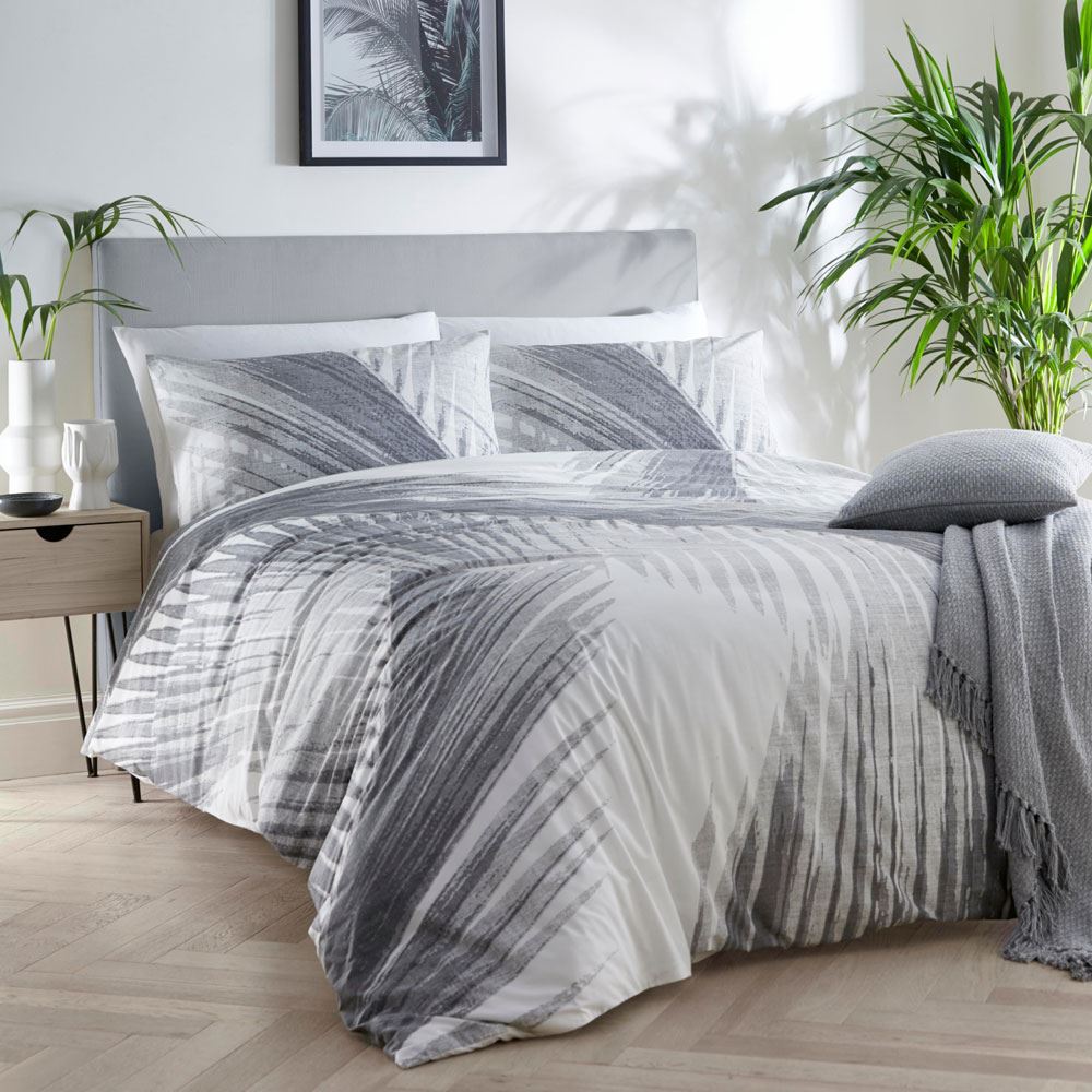 Drift Forward Mindo Palm Leaves Print Reversible Eco-Friendly Duvet Cover Set