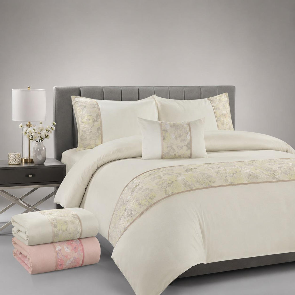 Night Zone Savanna Floral Embroidery Duvet Cover Set