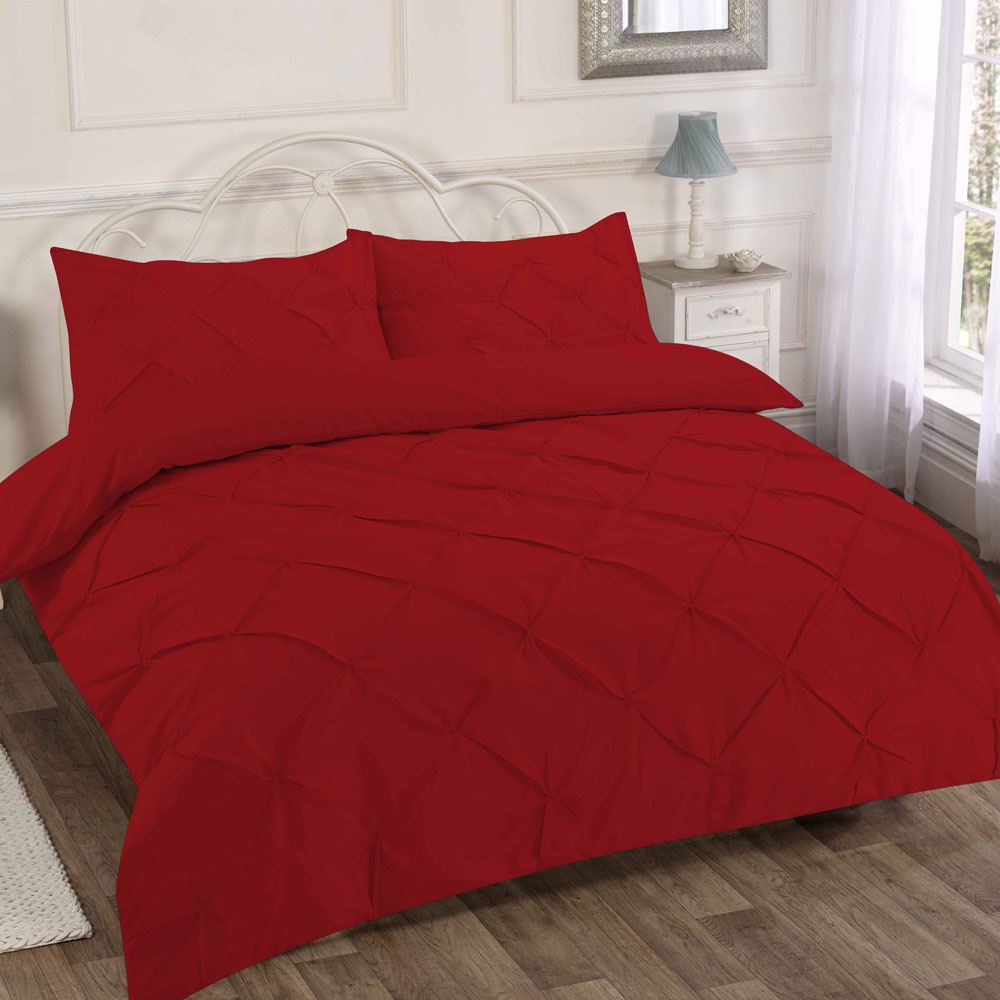 Night Zone Alexander Diamond Pintuck Duvet Cover Set