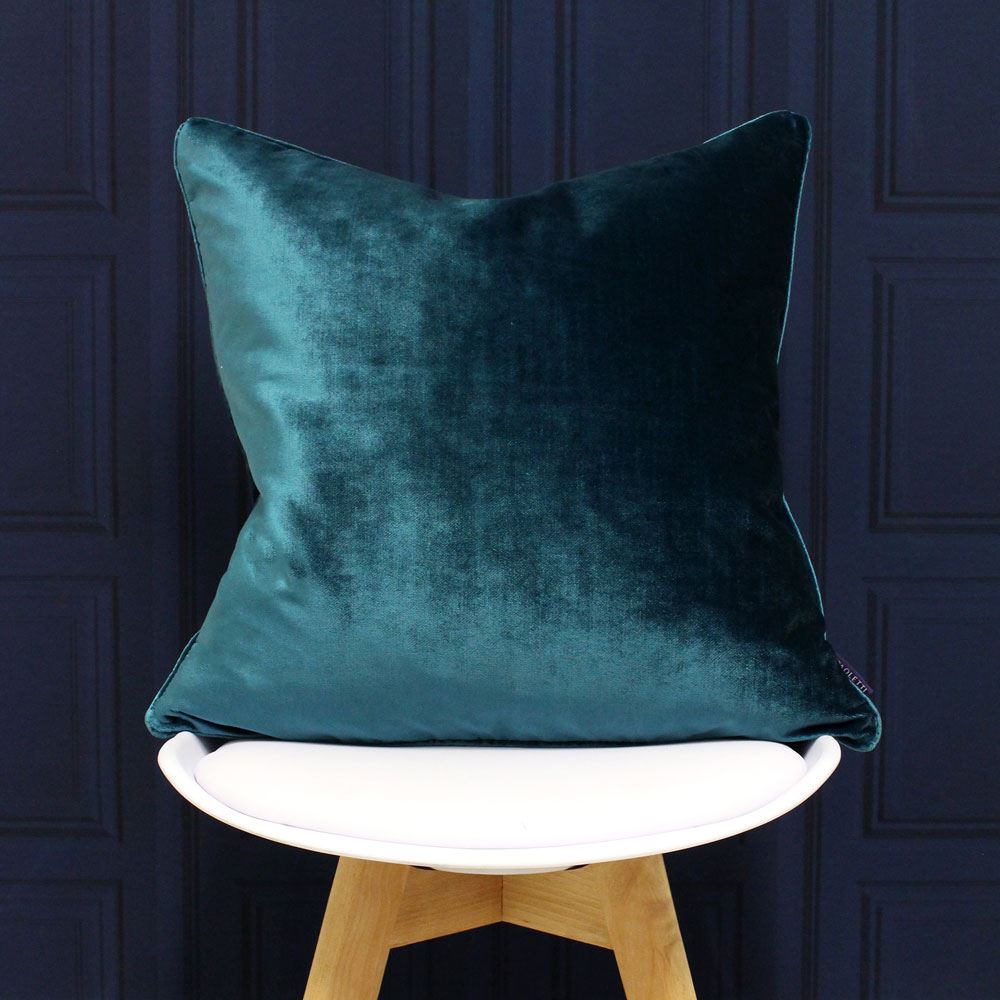 Riva Paoletti Luxe Soft Faux Velvet Piped Cushion Cover
