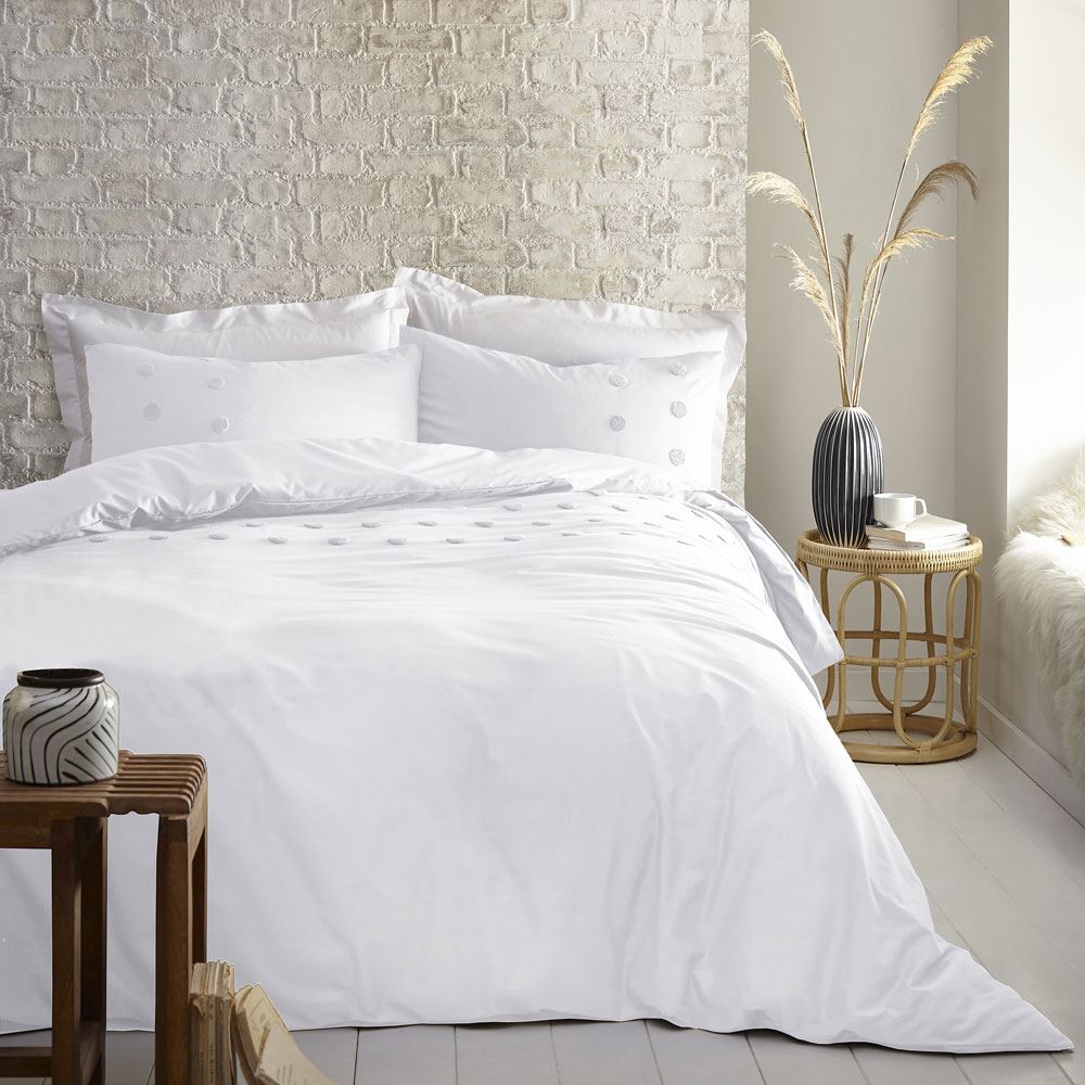 Appletree Boutique Ayda Tufted Spots Embellished 100% Cotton Duvet Cover Set