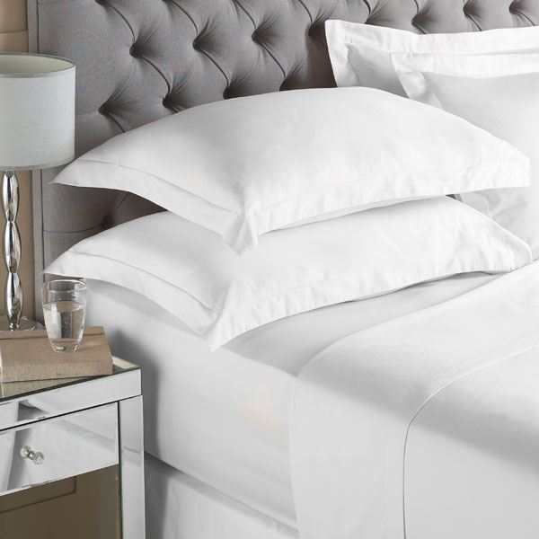 Riva Paoletti 100% Egyptian Cotton Percale 200 Thread Count Fitted Sheet