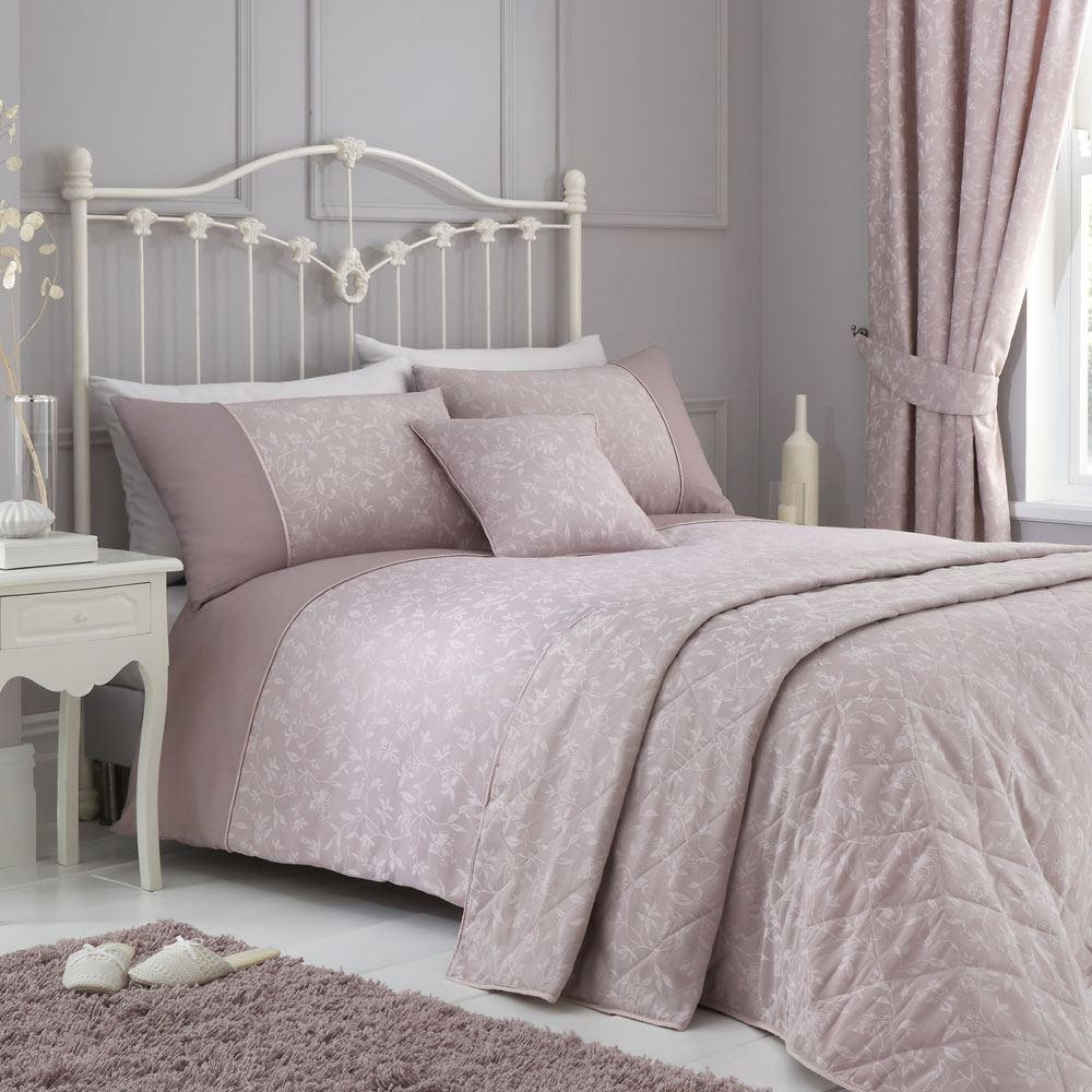 Dreams & Drapes Michaela Floral Jacquard Textured Weave Duvet Cover Set