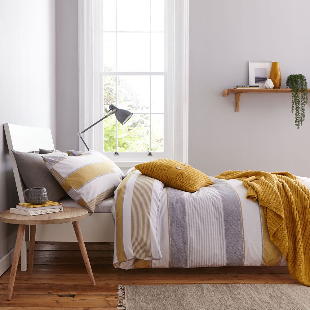 Catherine Lansfield Newquay Stripe Easy Care Duvet Cover Set