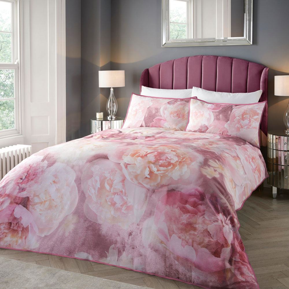 Soiree Rose Bloom Print 100% Cotton 200 Thread Count Duvet Cover Set