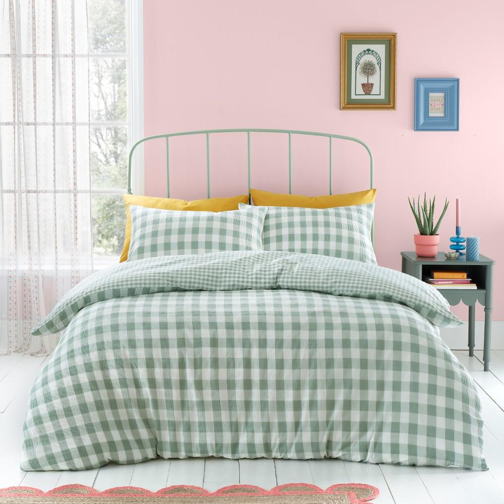 Catherine Lansfield Seersucker Gingham Check Double Duvet Cover Set with Pillowcases Green